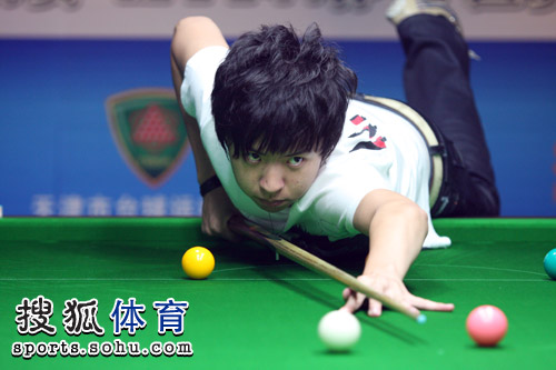 注重基础训 注重基础训